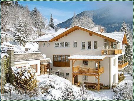 Appartement Schöffmann Bad Kleinkirchheim Exterior foto